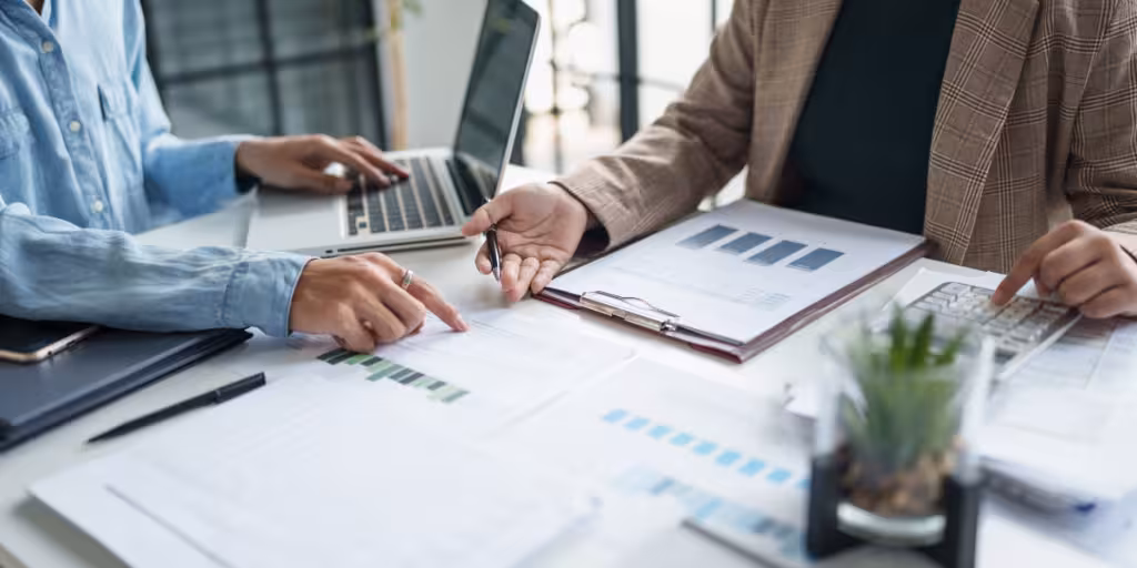 L2FwcC91cGxvYWRzLzIwMjQvMDEvcG9kYXRlay1keXdpZGVuZGEucG5n