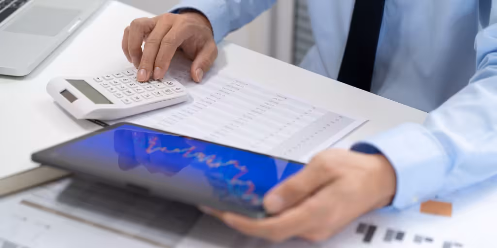 L2FwcC91cGxvYWRzLzIwMjUvMDEvcG9kYXRlay11c2EucG5n