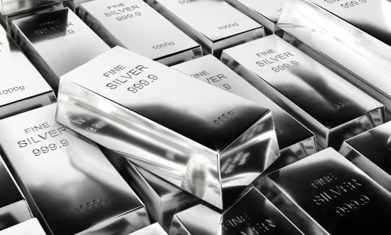 L2FwcC91cGxvYWRzLzIwMjUvMTIvcHJvZ25venktc3JlYnJvLmpwZw